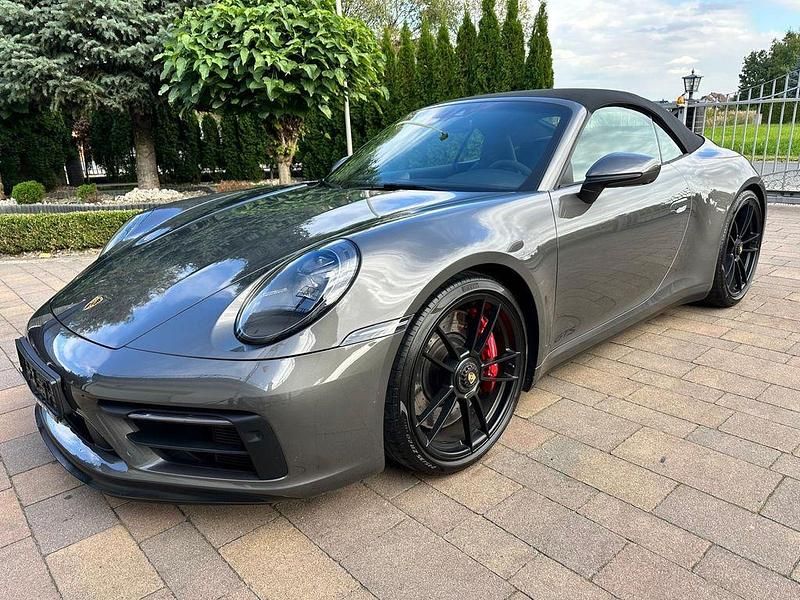 Grau Gebraucht 2024 Porsche 992 Cabrio | 149.900 € (Superpreis) - Bild 1/3