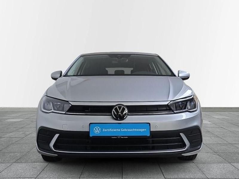 Gebraucht VW Polo Life 95 PS (69 kW) 2023 Silber Kleinwagen