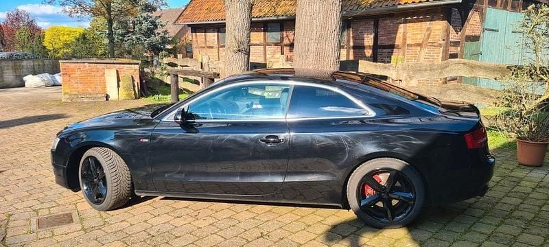 Gebraucht Audi A5 Sport 160 PS (117 kW) 2011 Schwarz Coupé