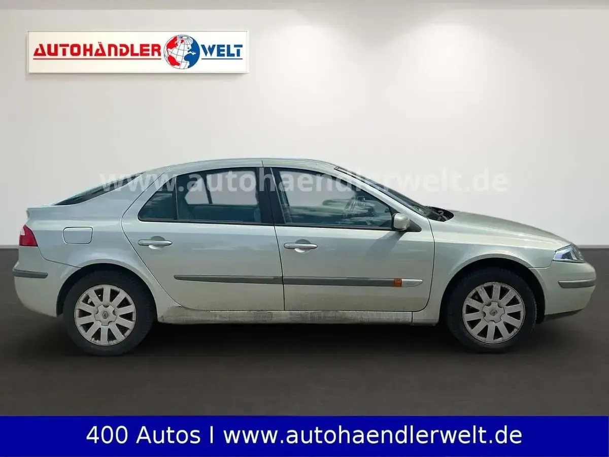 Gebraucht Renault Laguna II Dynamique 120 PS (88 kW) 2003 Gelb Limousine