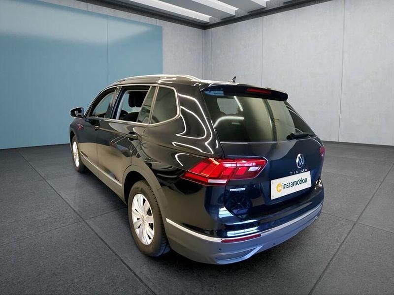 Gebraucht VW Tiguan Allspace 150 PS (110 kW) 2022 Schwarz SUV
