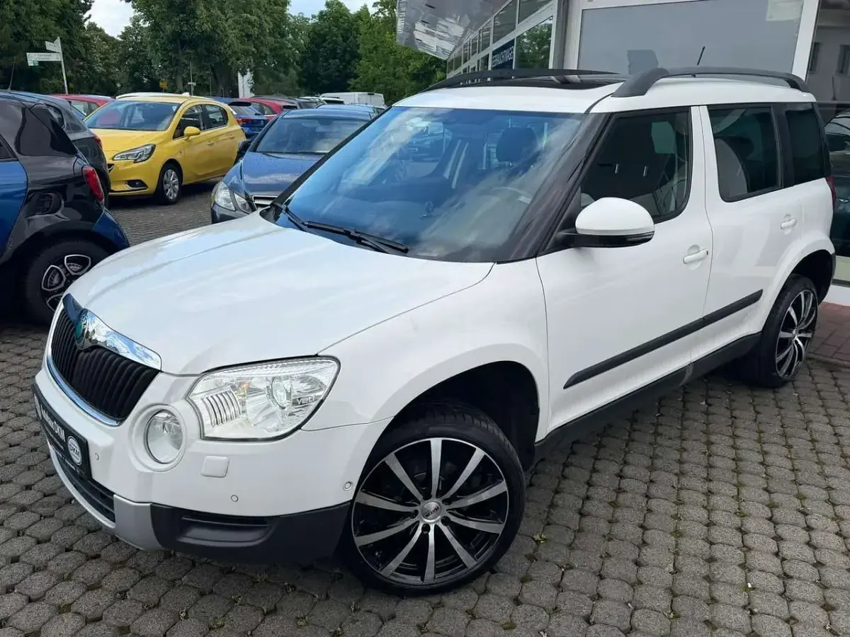 Gebraucht Skoda Yeti Plus Edition 122 PS (89 kW) 2013 Weiß SUV