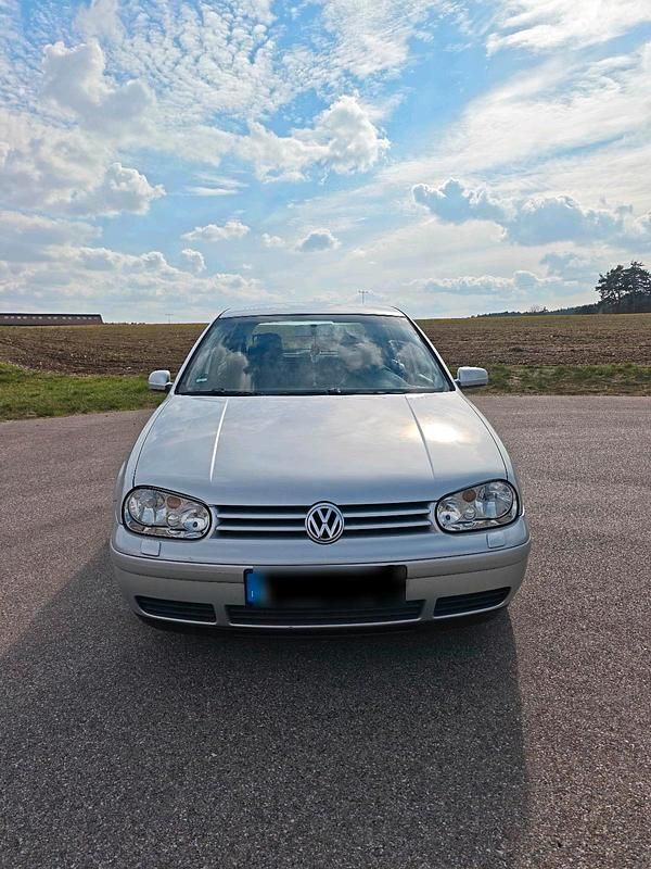 Gebraucht VW Golf IV Pacific 105 PS (77 kW) 2003 Silber Kleinwagen