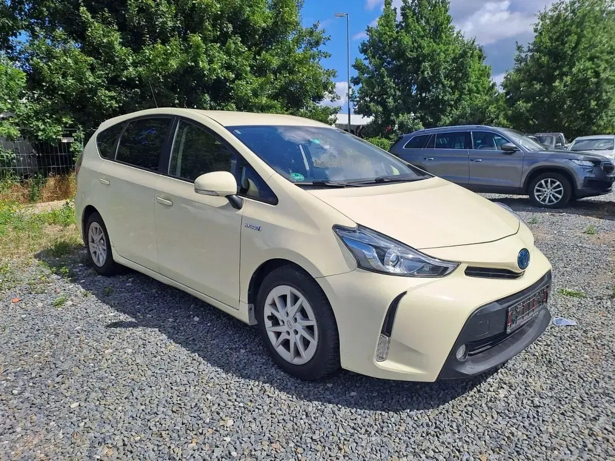 Gebraucht Toyota Prius+ Comfort 99 PS (72 kW) 2019 Weiß Van / Kleinbus