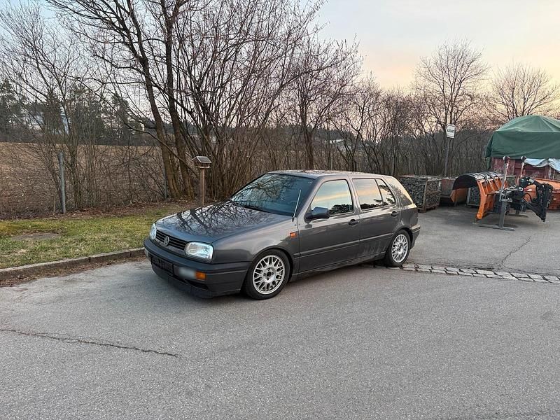 Gebraucht VW Golf III 75 PS (55 kW) 1992 Grau Kleinwagen