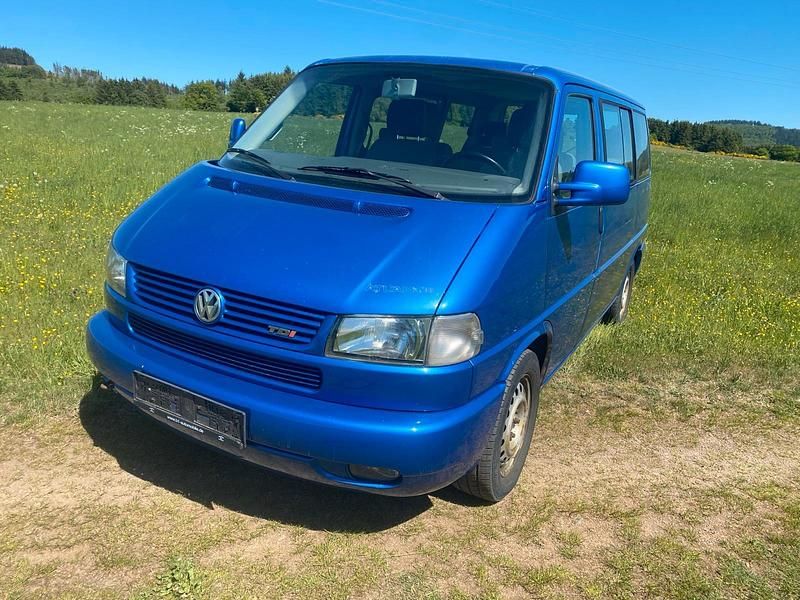 Blau Gebraucht 2002 VW T4 Van | 10.200 € (Etwas zu teuer) - Bild 1/4