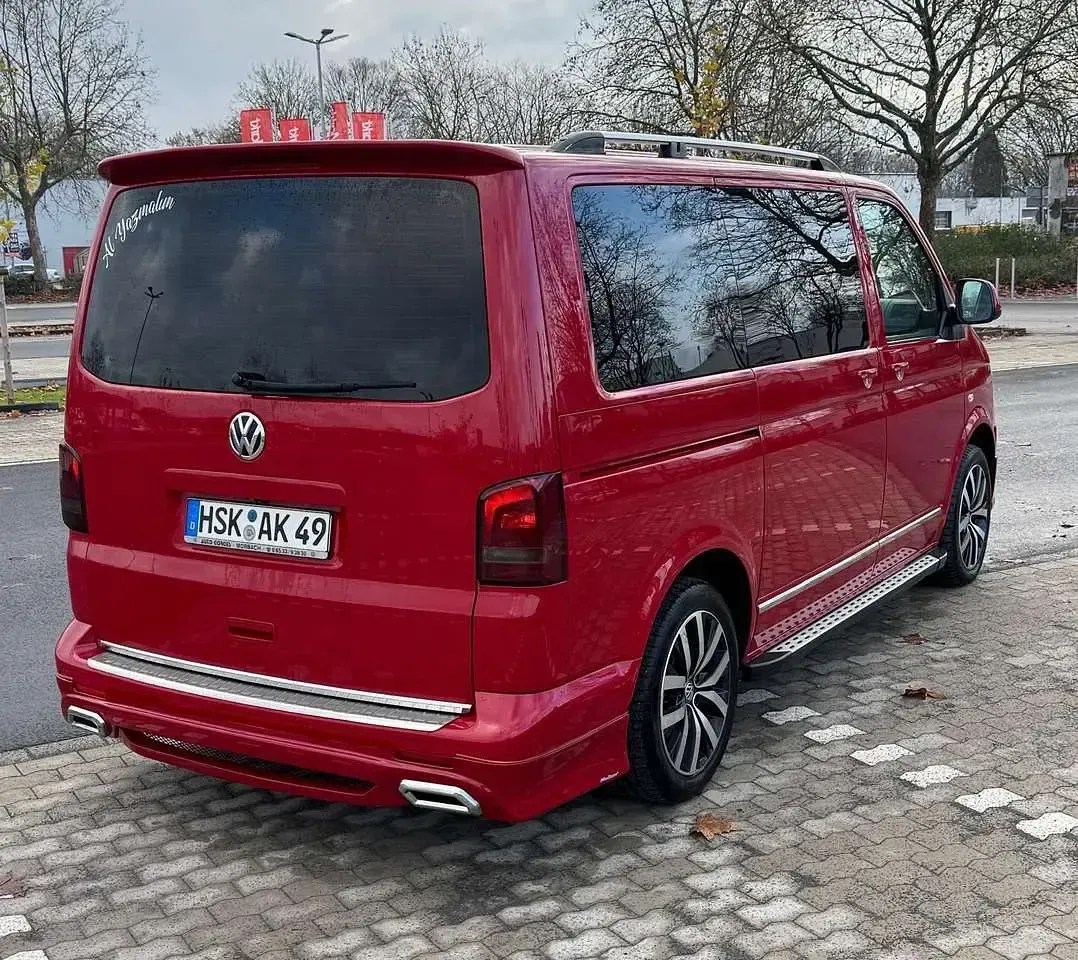 Gebraucht VW T5 Highline 179 PS (131 kW) 2015 Rot Van