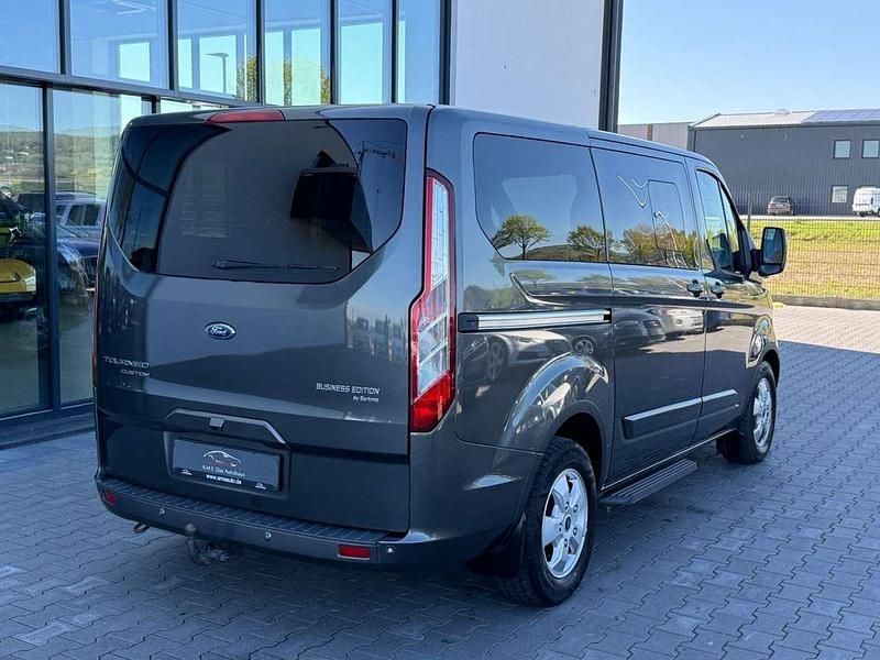 Gebraucht Ford Tourneo Business Edition 170 PS (125 kW) 2018 Grau Van / Kleinbus