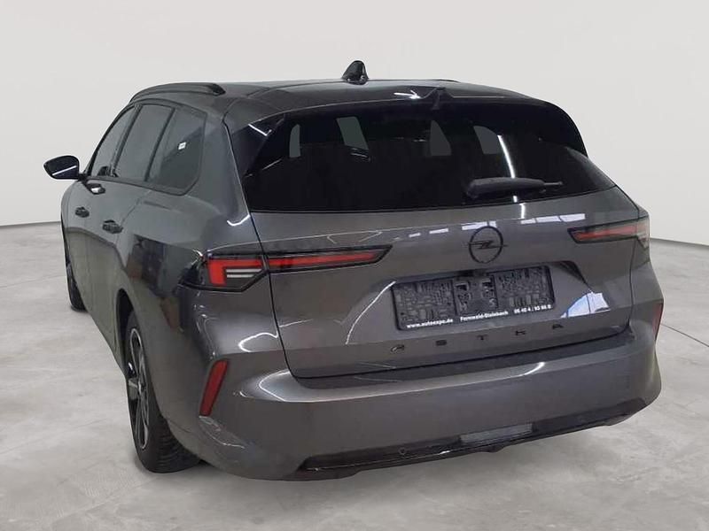 Gebraucht Opel Astra 131 PS (96 kW) 2024 Vulkan grau metallic Kombi