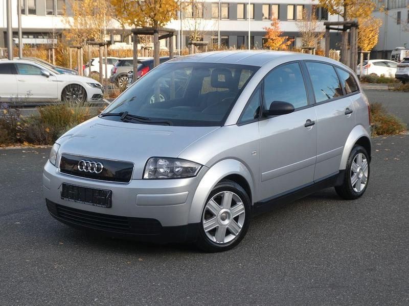 Silber Gebraucht 2001 Audi A2 Kleinwagen | 3.900 € (Fairer Preis) - Bild 1/4