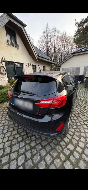 Gebraucht Ford Fiesta 140 PS (102 kW) 2019 Schwarz Kleinwagen