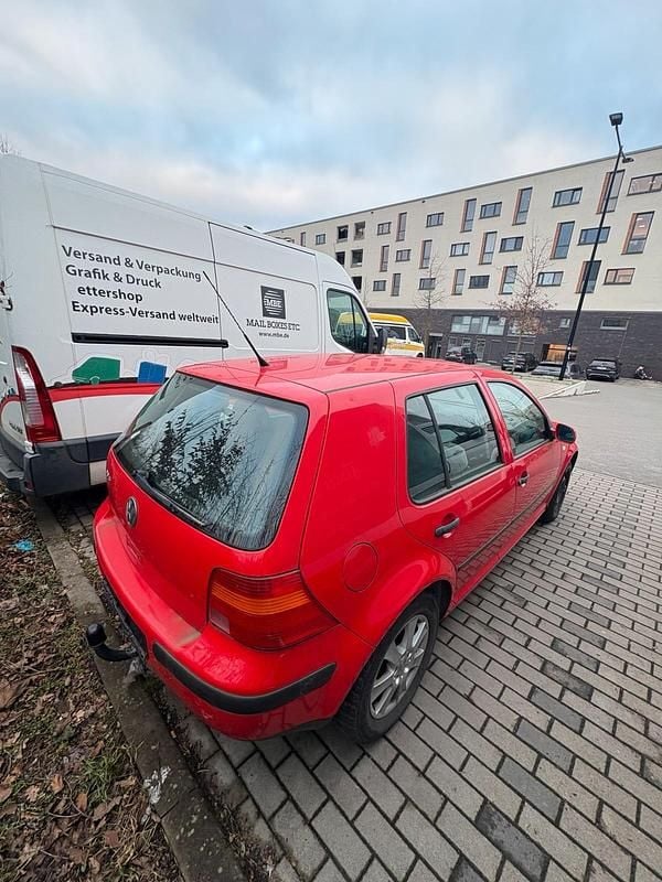 Gebraucht VW Golf IV 75 PS (55 kW) 2000 Rot Limousine
