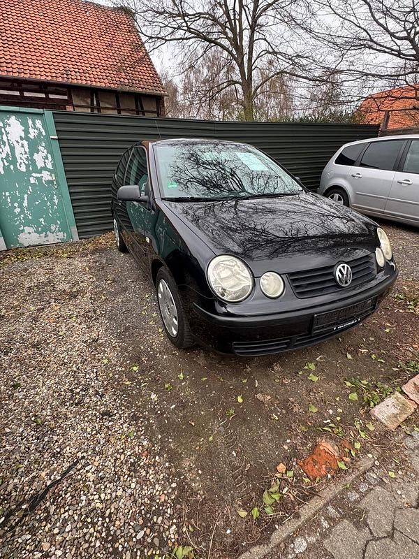 Gebraucht VW Polo 60 PS (44 kW) 2002 Schwarz Kleinwagen