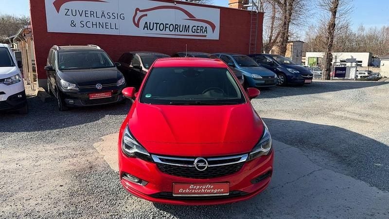 Gebraucht Opel Astra 125 PS (91 kW) 2016 Rot Limousine