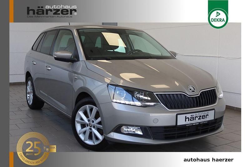 Beige Gebraucht 2018 Skoda Fabia Clever Kombi | 9.990 € (Fairer Preis) - Bild 1/4