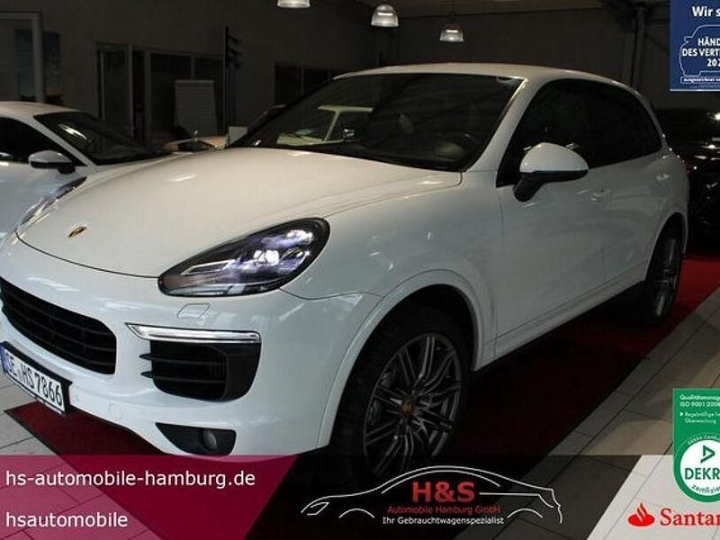 Andere Gebraucht 2017 Porsche Cayenne SUV | 39.900 € - Bild 1/4