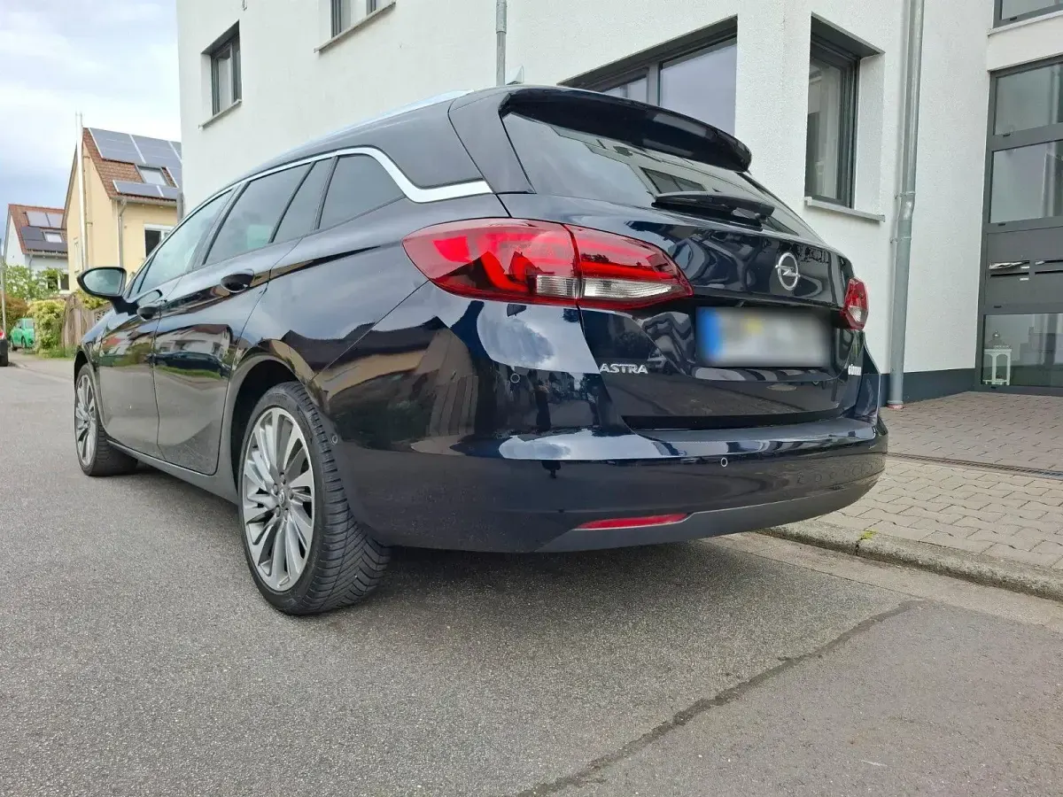 Gebraucht Opel Astra Ultimate 136 PS (100 kW) 2019 Blau Kombi