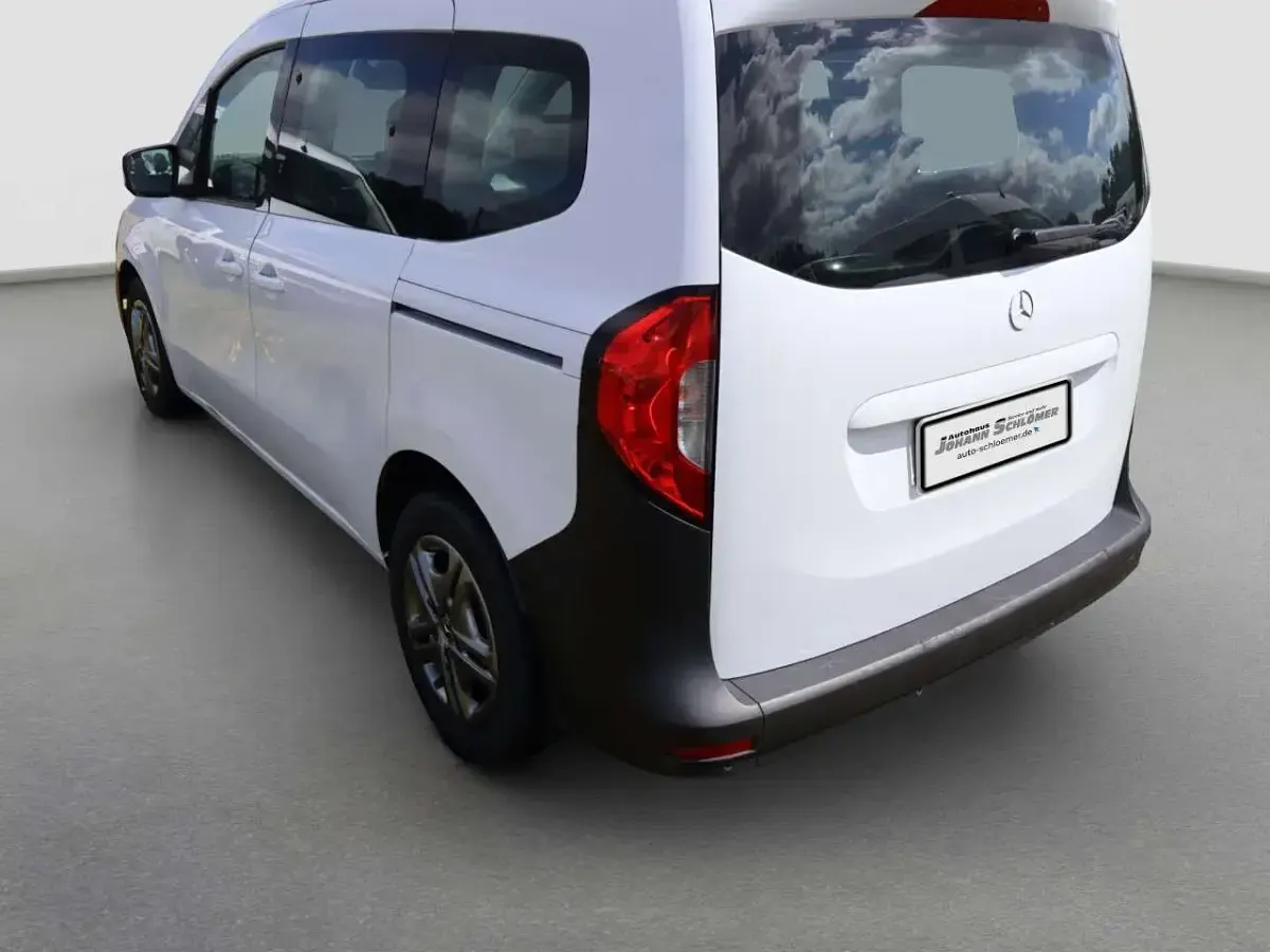Gebraucht Mercedes Citan 112 116 PS (85 kW) 2024 Arktikweiß Van / Kleinbus