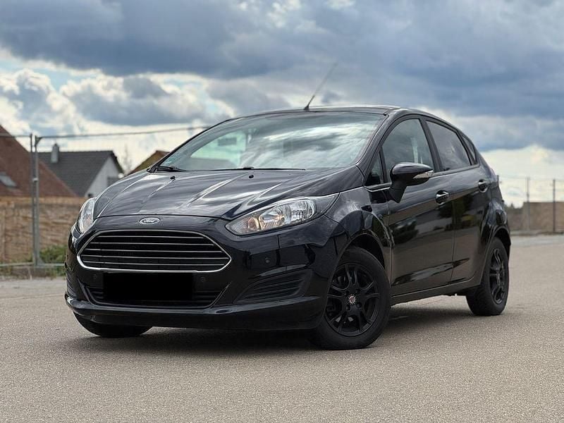 Schwarz Gebraucht 2014 Ford Fiesta SYNC Edition Kleinwagen | 3.990 € (Superpreis) - Bild 1/4