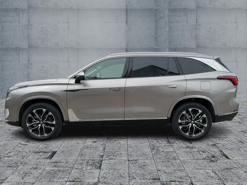 Neu MG MGS9 299 PS (219 kW) 2026 Silber SUV