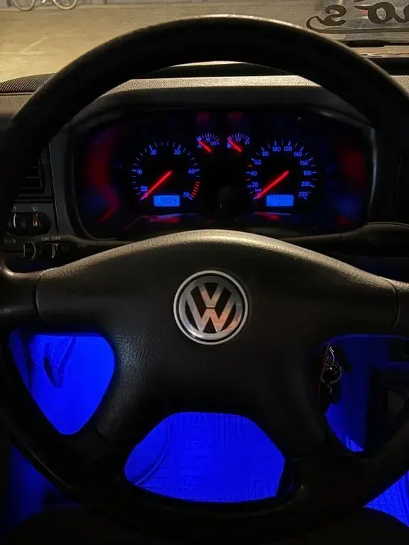Gebraucht VW Transporter 102 PS (75 kW) 2001 Grün Van
