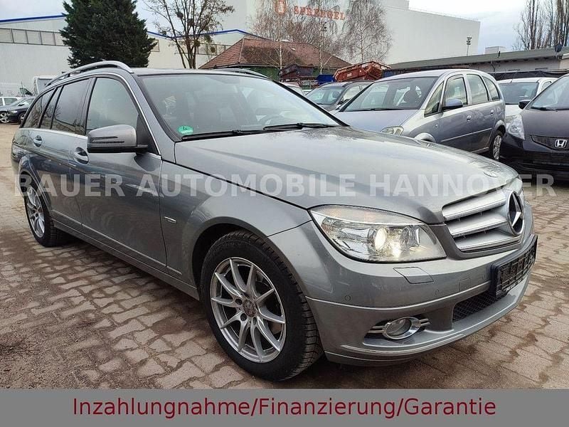 Gebraucht Mercedes C180 156 PS (114 kW) 2009 Silber Kombi