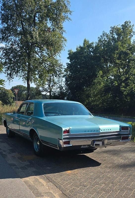 Gebraucht Oldsmobile Delta 88 310 PS (228 kW) 1965 Blau Limousine