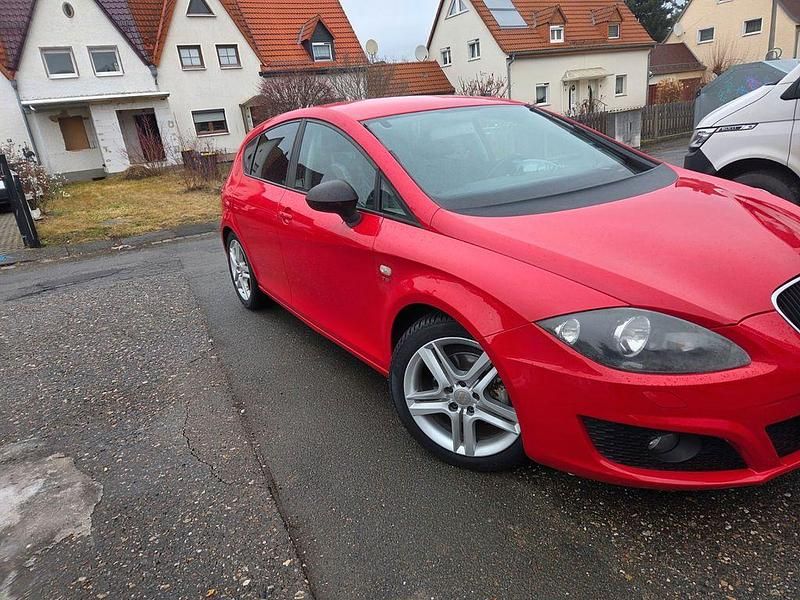 Gebraucht Seat Leon 125 PS (91 kW) 2009 Rot Kleinwagen
