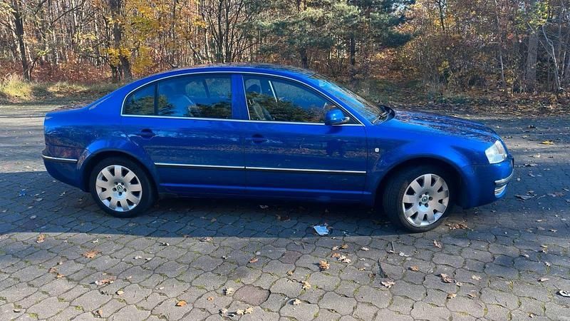Gebraucht Skoda Superb Elegance 150 PS (110 kW) 2004 Blau Limousine