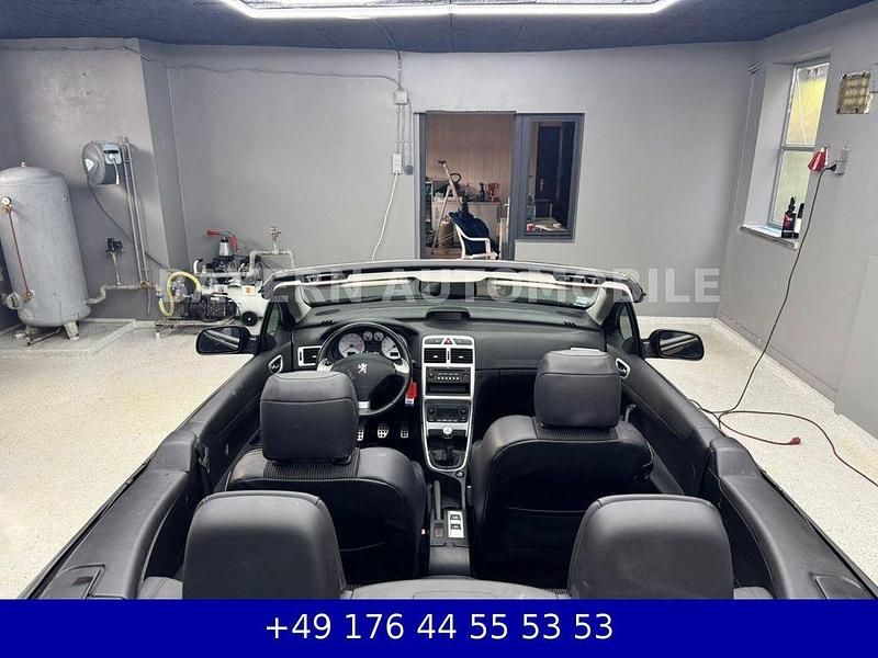 Gebraucht Peugeot 307 CC 140 PS (102 kW) 2007 Schwarz Cabrio