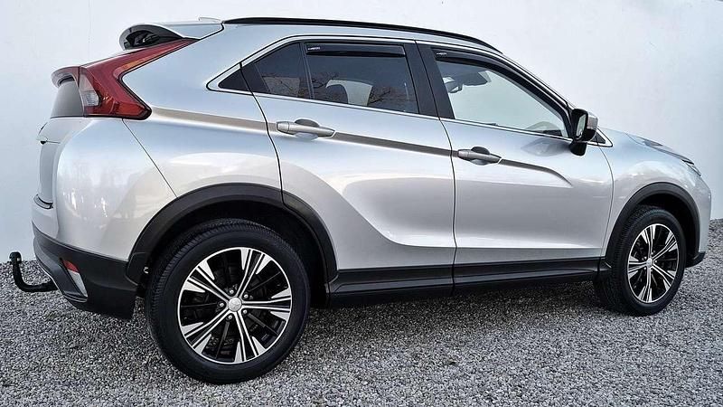 Gebraucht Mitsubishi Eclipse Cross 163 PS (119 kW) 2020 Silber SUV