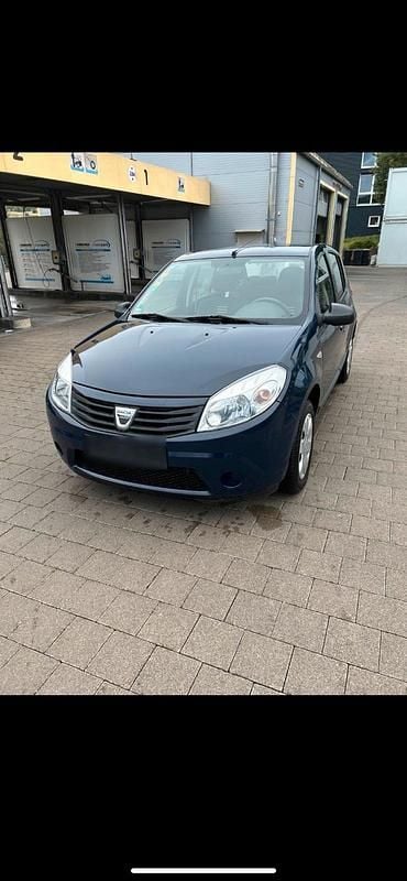 Blau Gebraucht 2012 Dacia Sandero Kleinwagen | 1.500 € (Superpreis) - Bild 1/4