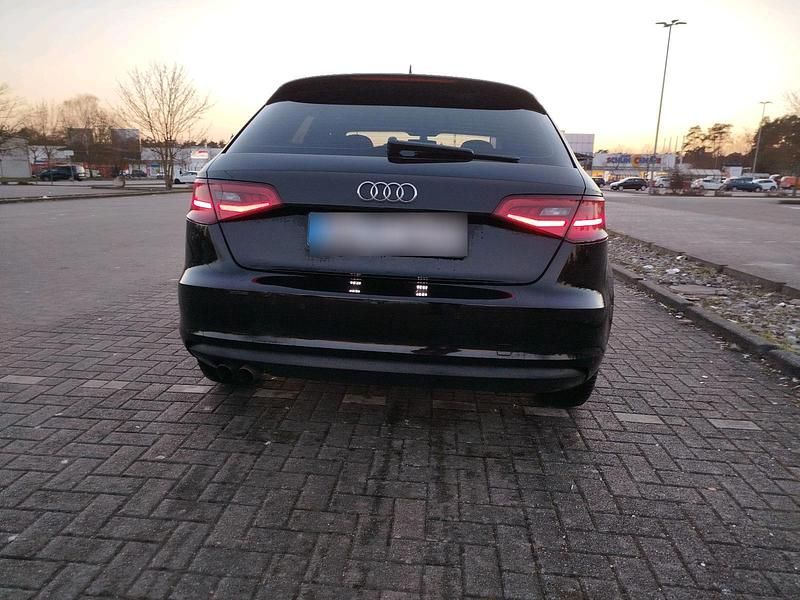 Gebraucht Audi A3 150 PS (110 kW) 2015 Schwarz Limousine