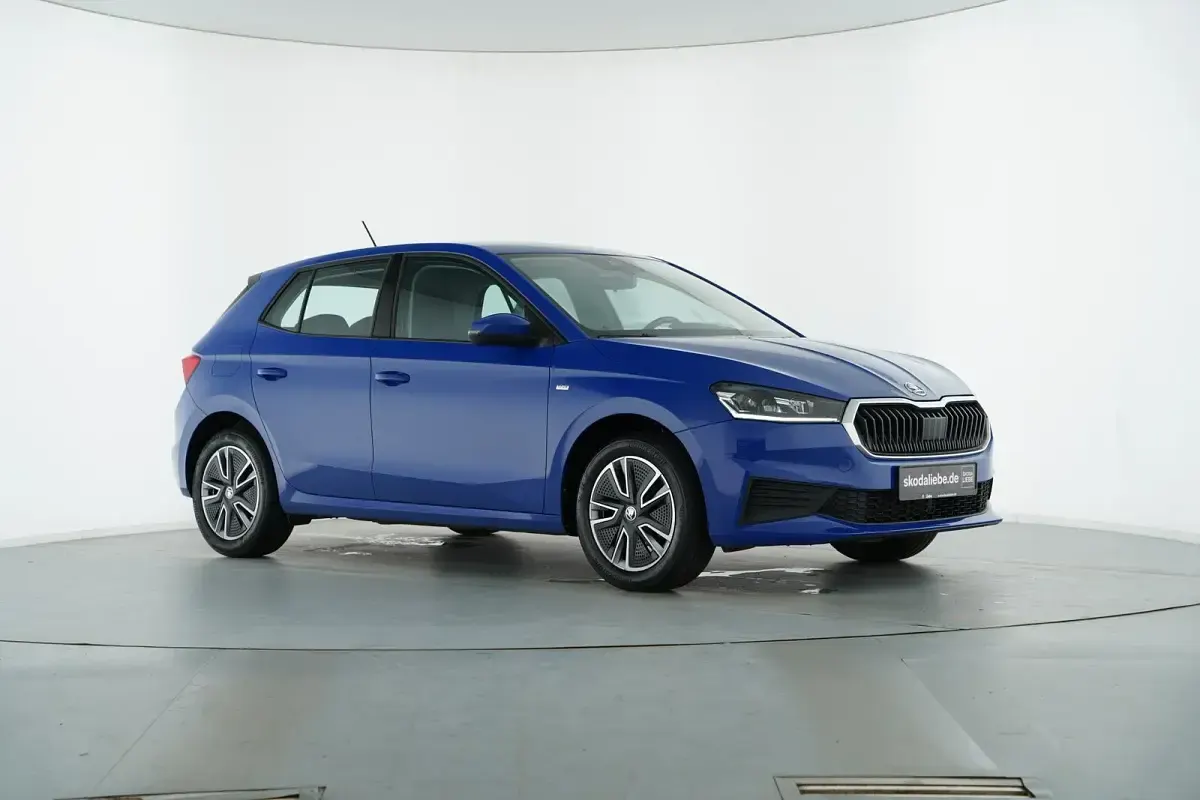 Gebraucht Skoda Fabia Tour 65 PS (47 kW) 2024 Energyblau Kleinwagen