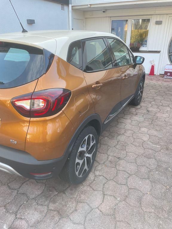 Gebraucht Renault Captur Intens 118 PS (86 kW) 2017 Orange SUV