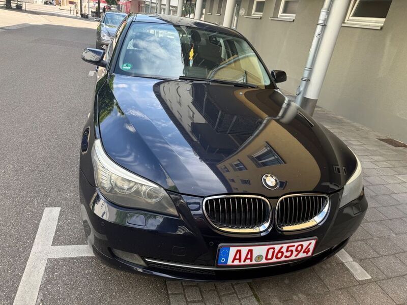 Blau Gebraucht 2007 BMW 525 Advantage Limousine | 3.700 € (Superpreis) - Bild 1/4
