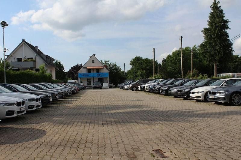 Gebraucht BMW 530 Sport Line 258 PS (189 kW) 2017 Mediterranblau Kombi