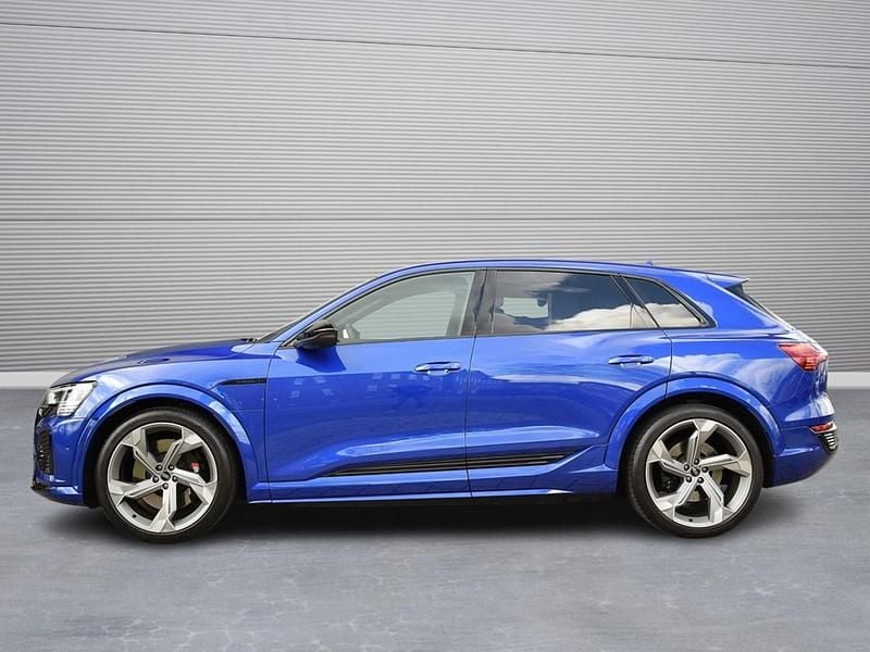 Brugt Audi SQ8 e-tron Ambiente 369 kW (503 HK) 2024 Blå SUV