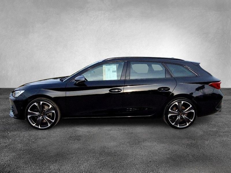 Gebraucht Seat Leon 300 PS (220 kW) 2023 Mitternachtsschwarz (metallic) Kombi