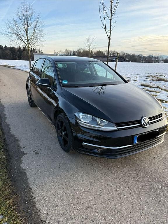 Gebraucht VW Golf VII Sound 150 PS (110 kW) 2018 Schwarz Limousine