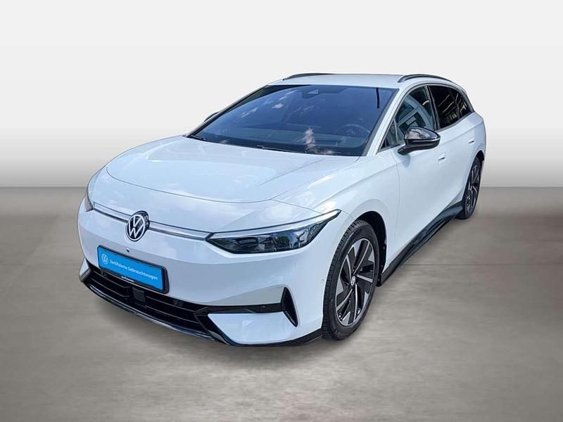 Weiß Gebraucht 2024 VW ID.7 Pro Kombi | 48.888 € - Bild 1/4