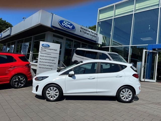 Gebraucht Ford Fiesta Cool & Connect 75 PS (55 kW) 2022 Weiss Kleinwagen