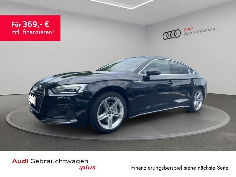 Schwarz Gebraucht 2022 Audi A5 Sportback Ambiente Limousine | 31.390 € (Superpreis) - Bild 1/3