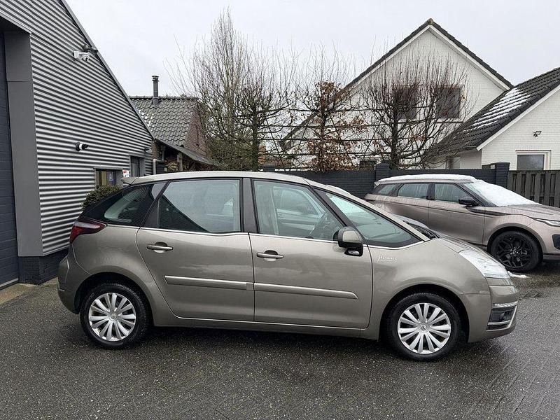 Gebraucht Citroën C4 Picasso Tendance 111 PS (81 kW) 2012 Braun Van / Kleinbus