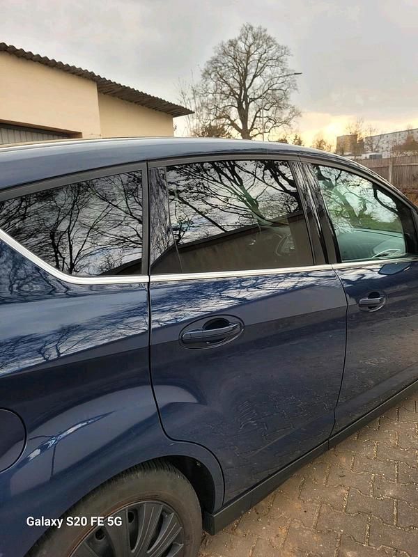 Gebraucht Ford C-MAX 101 PS (74 kW) 2013 Blau Van / Kleinbus