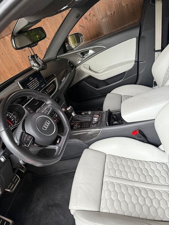 Gebraucht Audi RS6 Ambiente 560 PS (411 kW) 2014 Grau Kombi