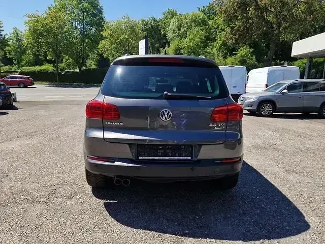 Gebraucht VW Tiguan LOUNGE 2015 Grau SUV