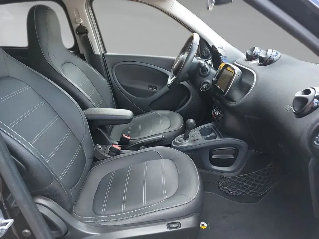 Gebraucht Smart ForFour 90 PS (66 kW) 2017 Grau Kleinwagen