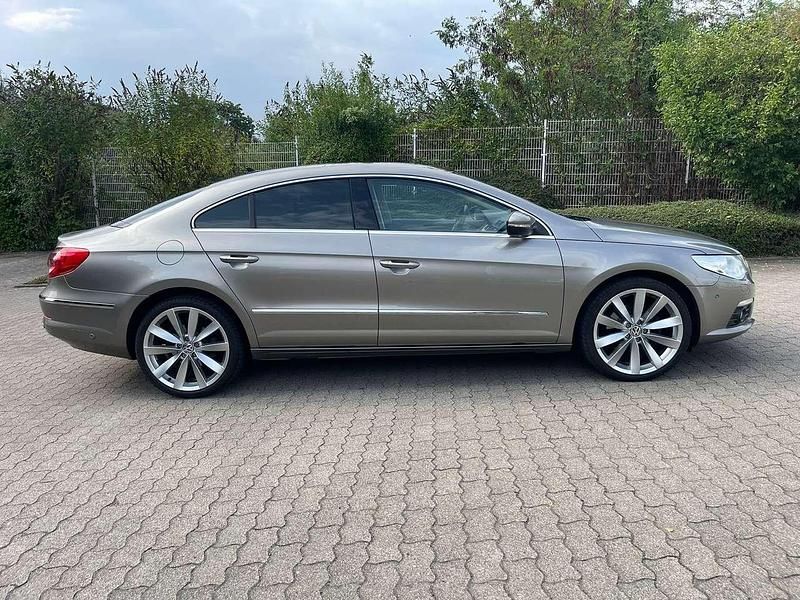 Gebraucht VW Passat Exclusive 211 PS (155 kW) 2011 Coupé