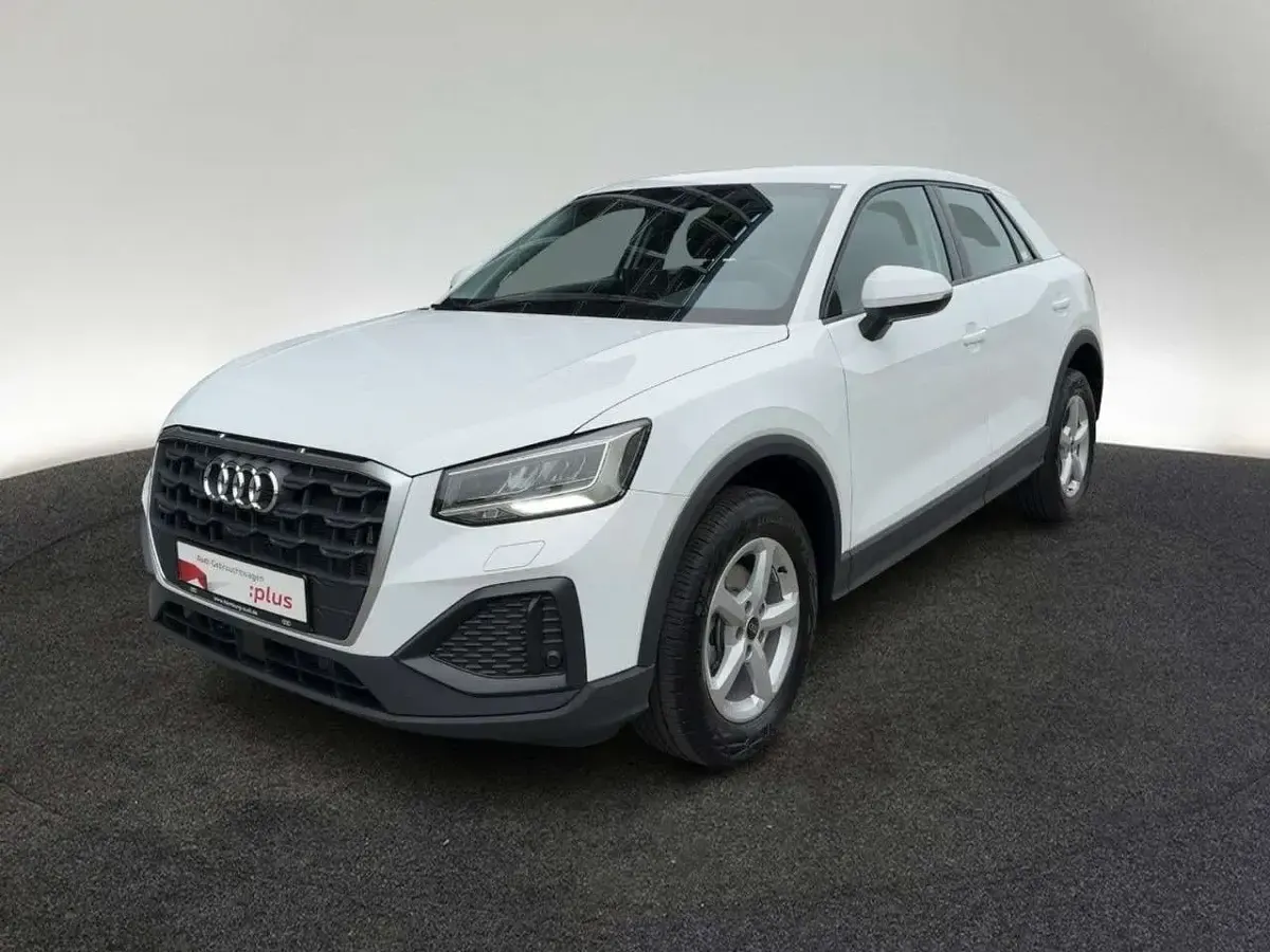 Używany Audi Q2 150 KM (110 kW) 2026 Biały SUV